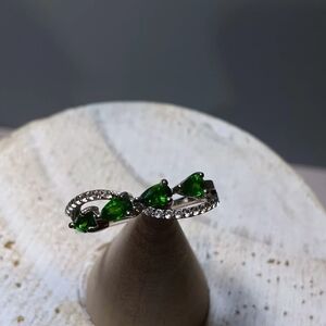 Chrome Diopside With White Zircon Ring Size 10